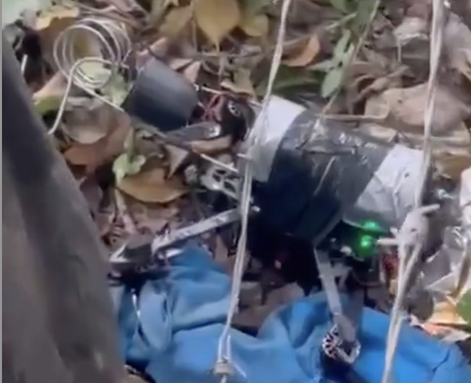 CO_Futures_LLC's tweet image. Robert J. Bunker @DocBunker @smallwars, "Mexican and Colombian Cartel Personnel Train in Ukraine to Learn FPV Kamikaze Drone TTPs." C/O Futures Cartel Research Note Series. 25 Sept 2025, 16 pages, cofutures.net/post/mexican-a…