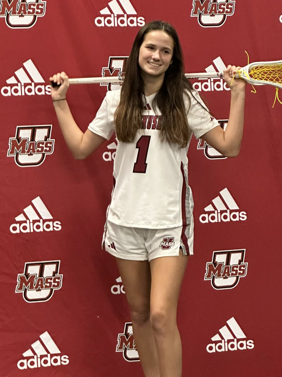 Pumped to watch Reese’s first lacrosse fall ball game at <a href="/UMassLacrosse/">UMass Women's Lacrosse</a>  tomorrow vs Yale! Let’s go UMASS!