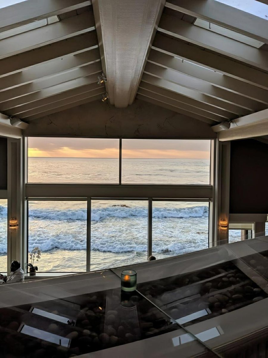 Mccsxasley's tweet image. ⭐️#SanDiego #Food #Restaurant

📍1950 Spindrift Dr, San Diego, California 92037