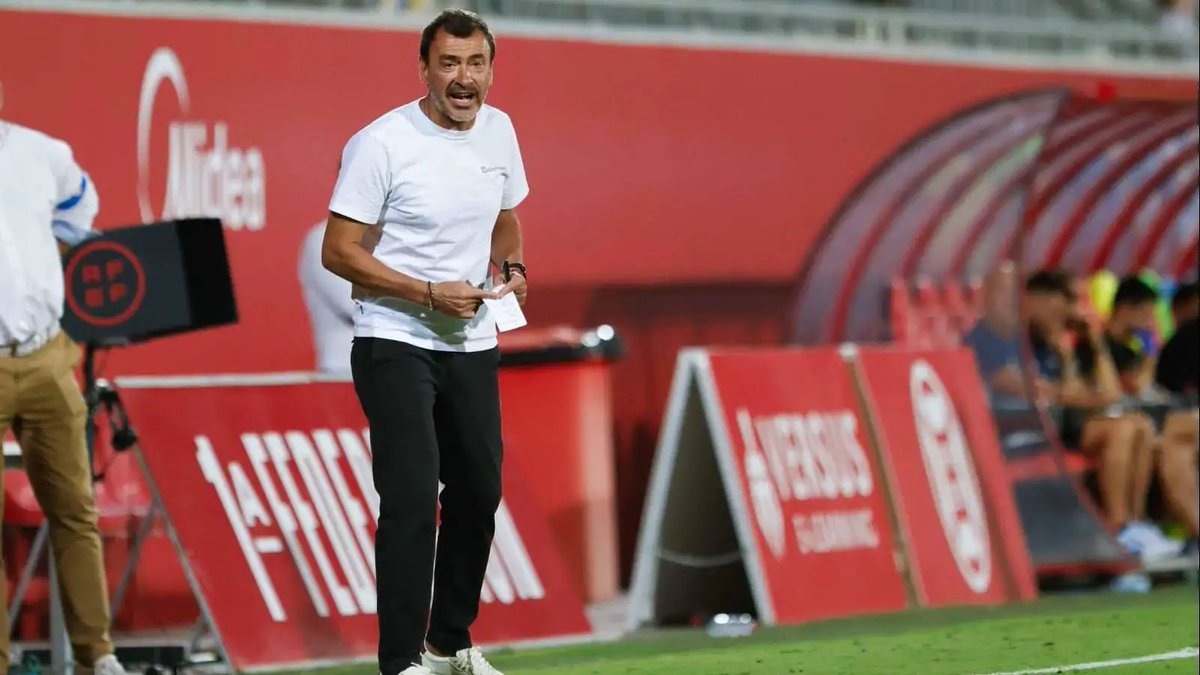 SALA DE PRENSA | Jesús Galván: "Me voy orgulloso del equipo que tengo por el esfuerzo".

➡️ sevillafc.es/actualidad/not…

#VamosSAT ⚪️🔴⚪️