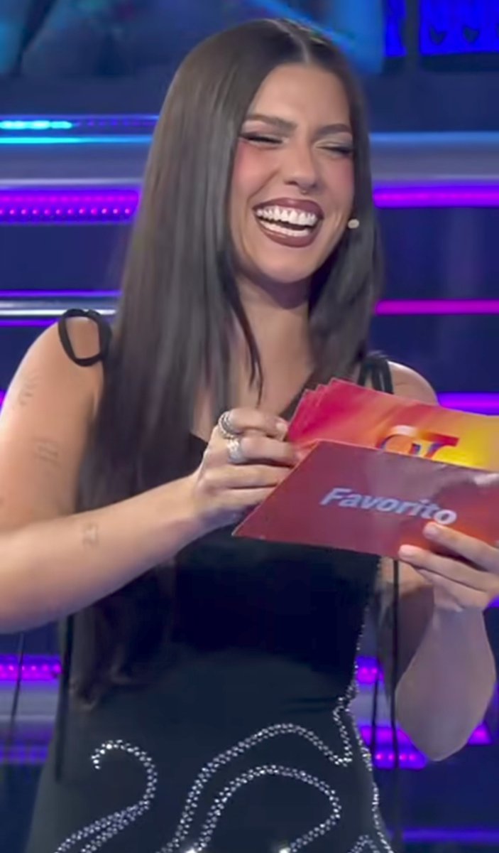 MDjaidani's tweet photo. Yo sinceramente, quiero verla ya en gala 3
#OTDirecto3O #Conex https://t.co/k2XzLkgWDr