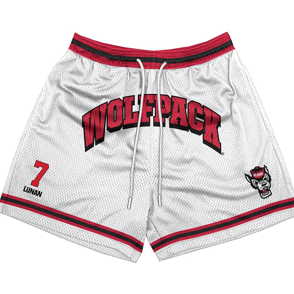 destiny_kyshe's tweet photo. 🚨Go get your #ncstatewolfpack #destinykyshencstatemerch ASAP #destinykyshe #kyshe #destinykyshelunan
———————————————————
https://t.co/h6yw462MNq https://t.co/7L85vRZING
