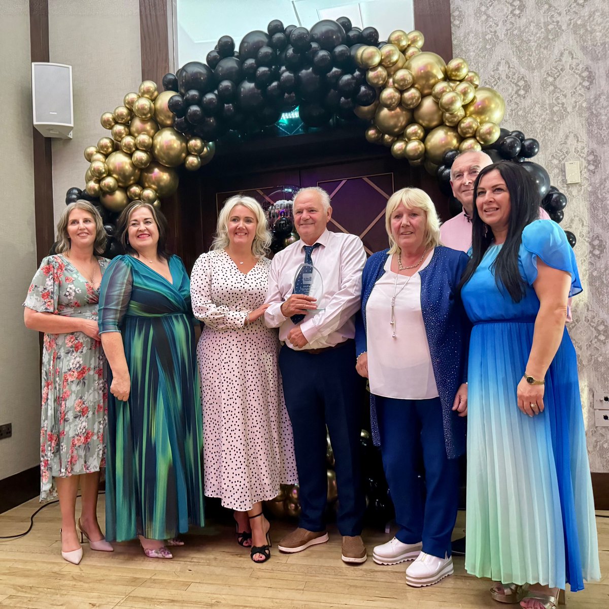 tfn_kathleen's tweet photo. Bernie and Raymond win our Lifetime Achievement Award! They been foster carers with the @WesternHSCTrust for 35 years.
Their kindness and commitment has shone through with every child they've cared for. One young man who joined them aged three and still lives with them at 28!🧡 https://t.co/4nh9qMOPah