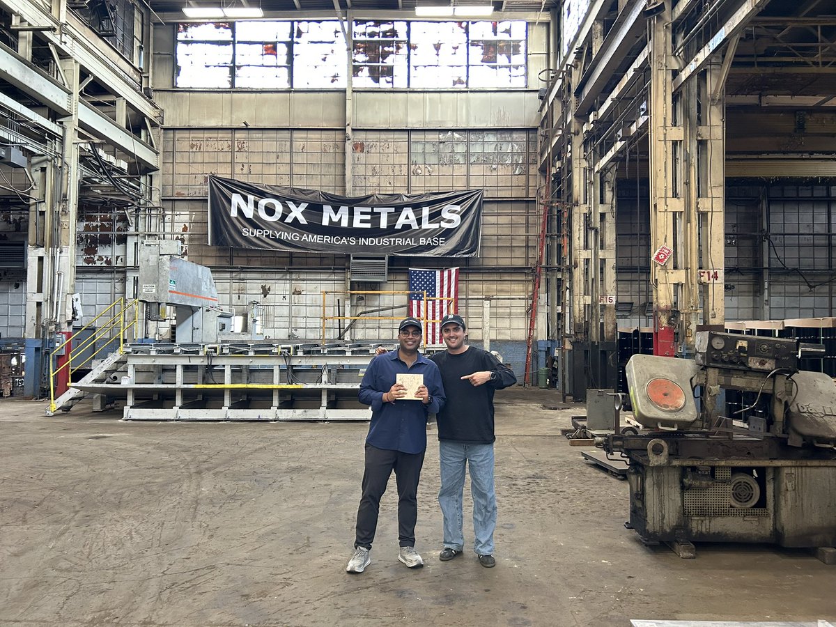 zanehengsperger's tweet image. wicked awesome to have one of our investors stop in to the nox metals shop in detroit @GaruthAcharya
touch metal!