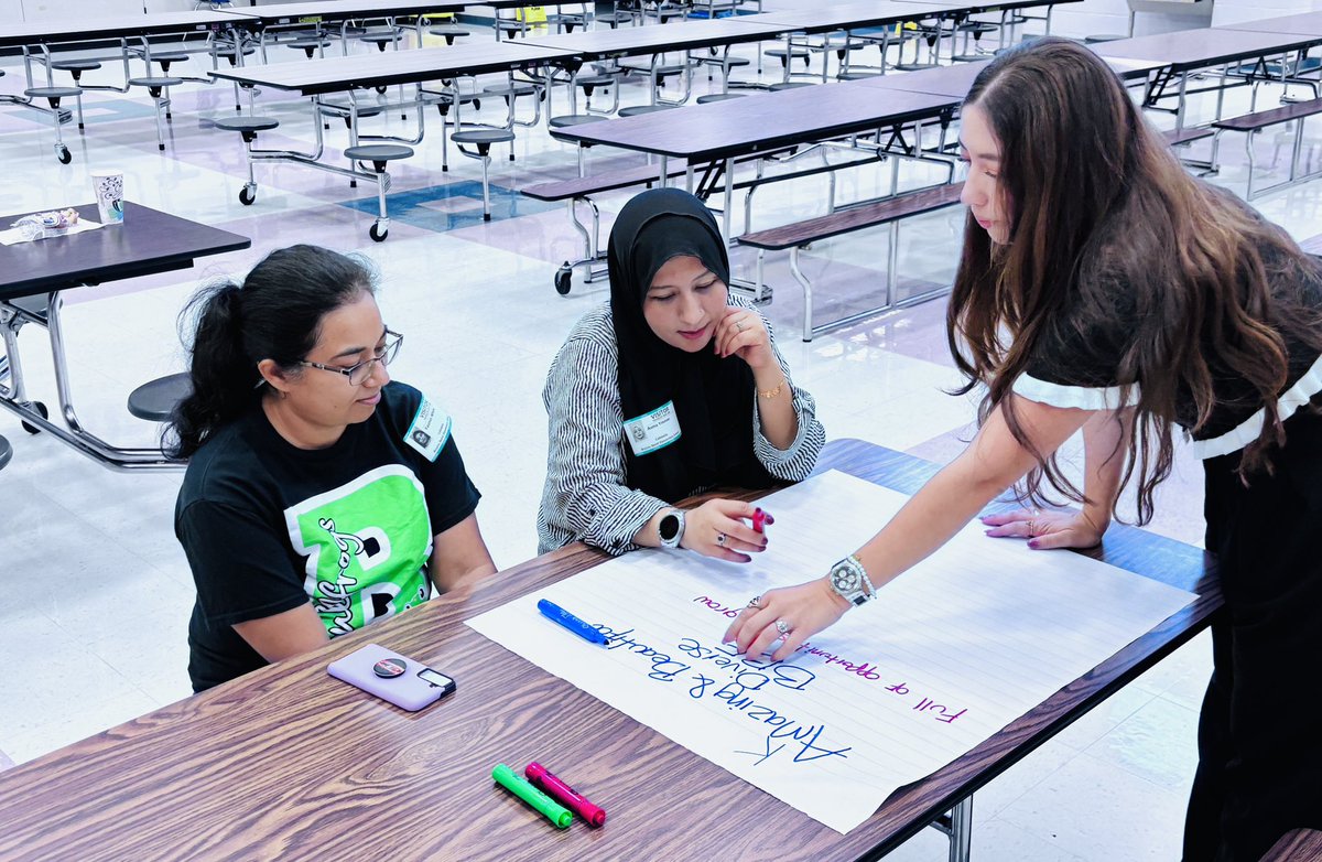 BBE_Bullfrogs's tweet photo. BBE Coffee Talk โ๏ธ๐ธ
This morning, Brazos Bend Elementary hosted a Coffee Talk with parents! Together, we explored our campus strengths, identified areas to grow, and shared our โhot off the pressโ headlines predicting our success. Today was a lovely day!๐๐ #BullfrogFamily https://t.co/T3mAgHKm0k