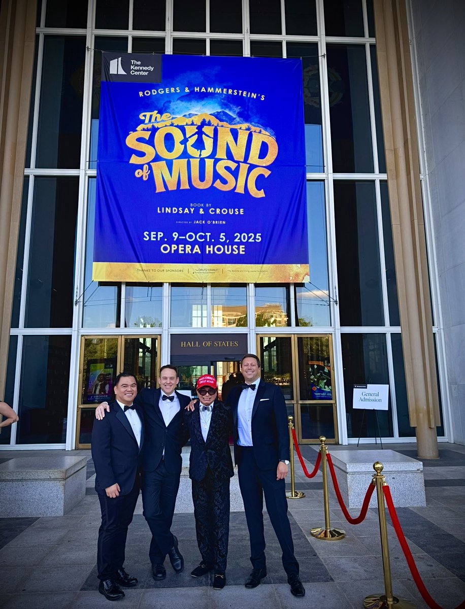 The Hills Are Alive, with The Sound of Music! In Washington DC with my Brothers! #soundofmusic #kennedycenter #redcarpet #BlessedLife #GratefulHeart #maga #washingtondc #usa ❤️🇺🇸