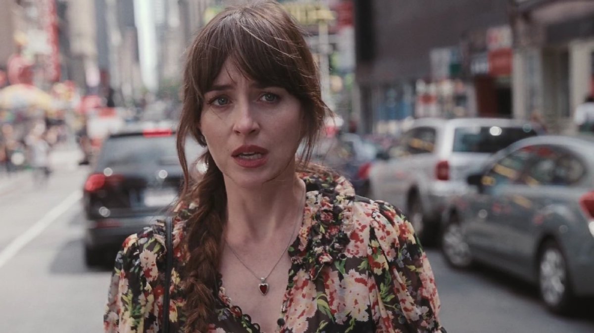 thecinemaland's tweet photo. Happy birthday, Dakota Johnson! https://t.co/1pKhohv29H
