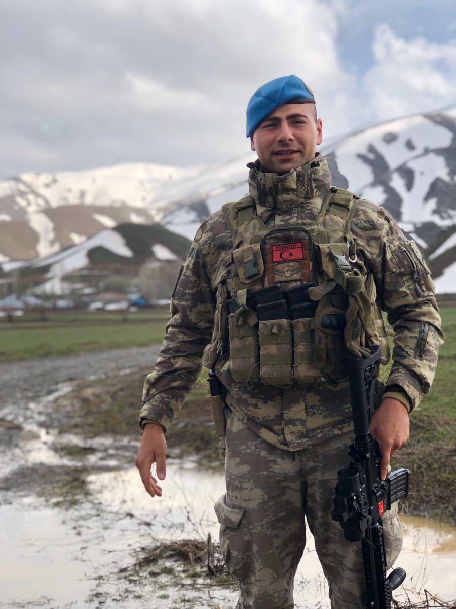 İyi ki doğdun aslan abim, cennetinin en güzel köşesinde yeni yaşın kutlu olsun.