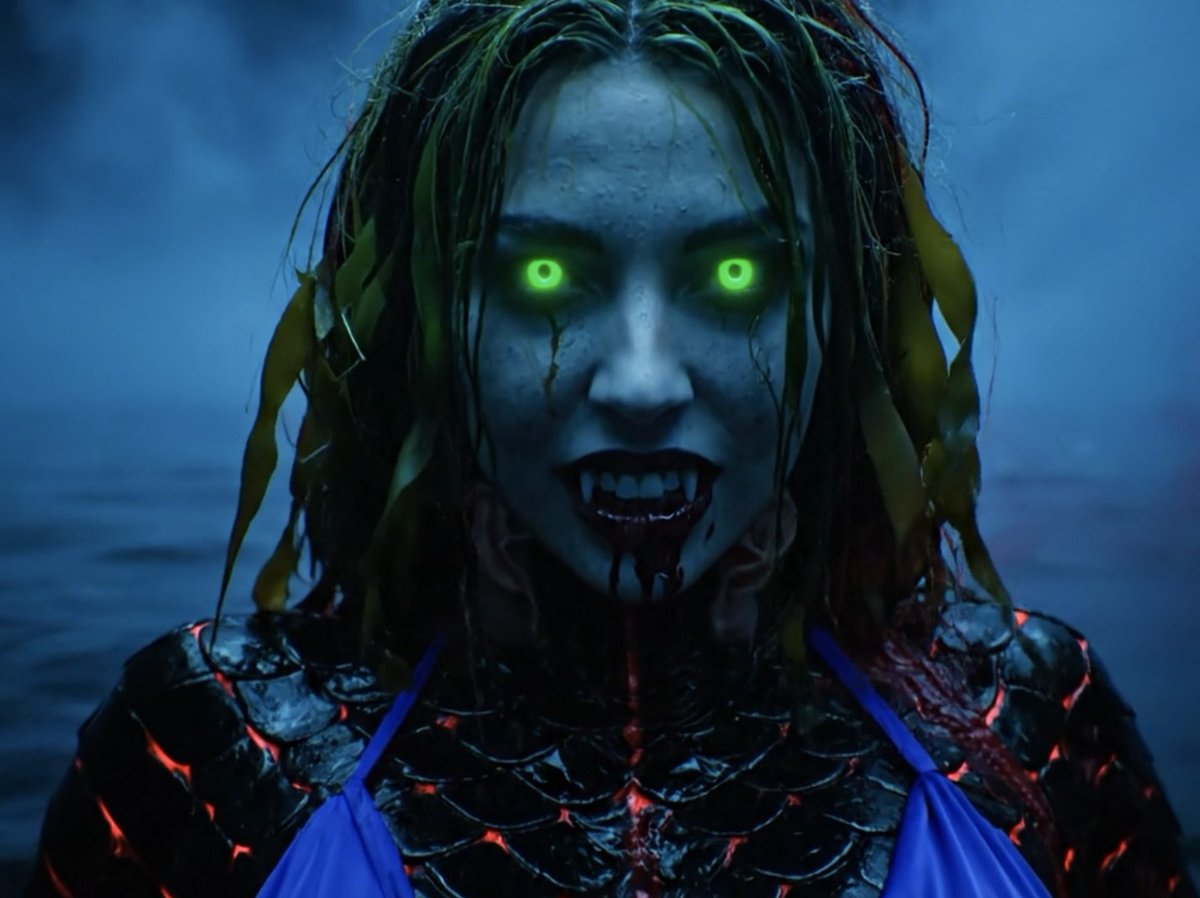 scriptsbydavid's tweet photo. Here's some visuals for Adira (green scales) and Kaia (red/black scales) from my short story in-development, Island of the Undine

#prose #proseproject #shortstory #fiction #creativewriting #darkfantasy #oceanhorror #mythology #adventure #mythicalcreatures https://t.co/RqYLEYSkfN