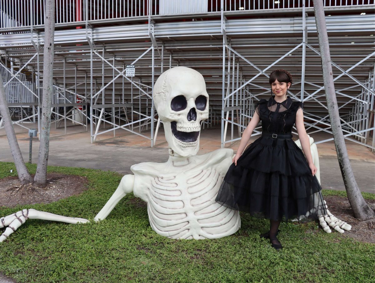 Calling all ghouls and goblins: Get ready for a fang-tastic time at the Town of Davie’s annual Halloween Happenings! 🦇 Join us on Saturday, October 25, 2025, from 10 a.m. to 1 p.m. at the Bergeron Rodeo Grounds for a hauntingly good time.

Learn more at davie-fl.gov/Halloween.