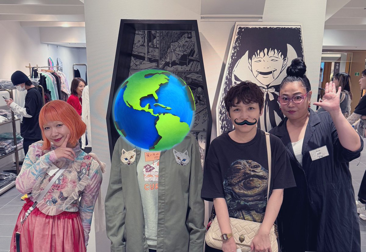 Jの伊勢丹ポップアップへ。双一のおじいちゃんの作るあの棺桶がとうとう完成🥹素晴らしい棺桶。爆買いしてしまった素敵お洋服、PAYS DES FEESのデザイナー様と棺桶のデザイナー様にもお会いできました🥹ありがとうございます。やっぱり物作りしてる方は皆さん面白い。