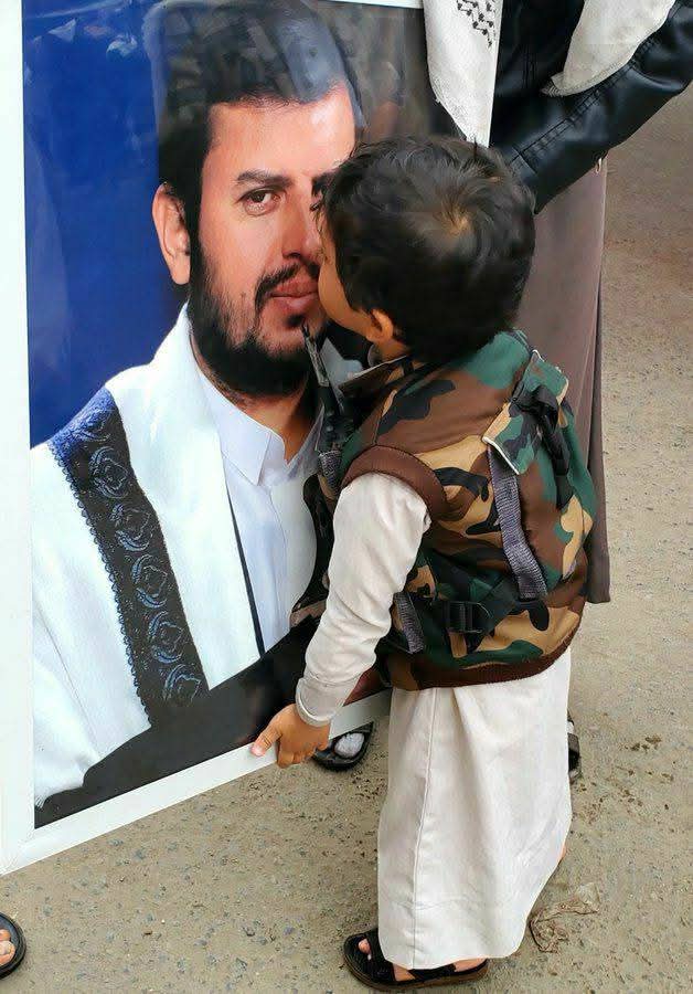 يحقلنا ان نفرح مع اهلنا في غزة بالنصر العظيم 
لانك ياسيدي من بيضت وجيهنا امام الله والعالم بيض الله وجهك ياسيدي