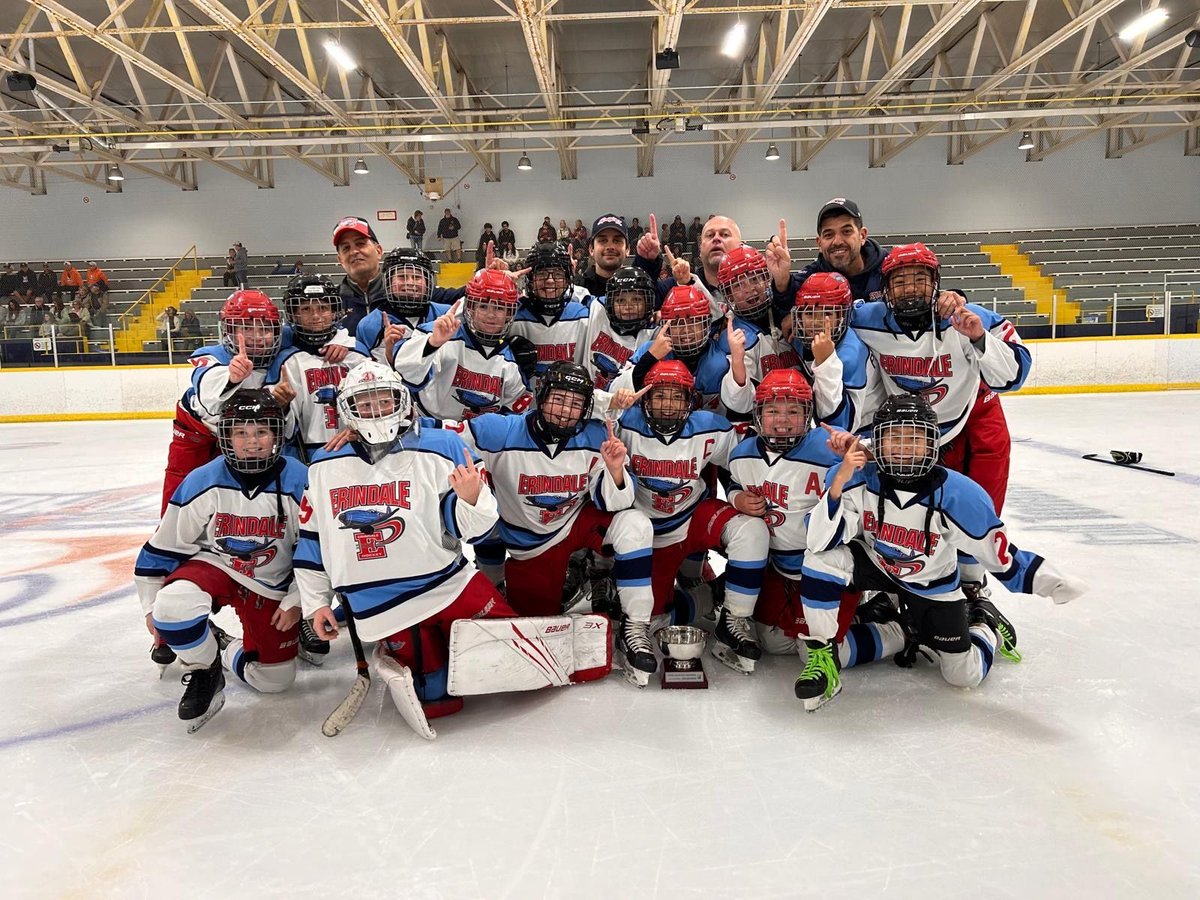 🔥 Great start to the season for Erindale’s U13 Red Spitfires! Undefeated at the Victoria Village Select Invitational (Tier 1), outscoring opponents 23-4 and taking home the 🏆! Huge team effort in the final. #SpitfirePride #Champions #U13Hockey #ErindaleSpitfires