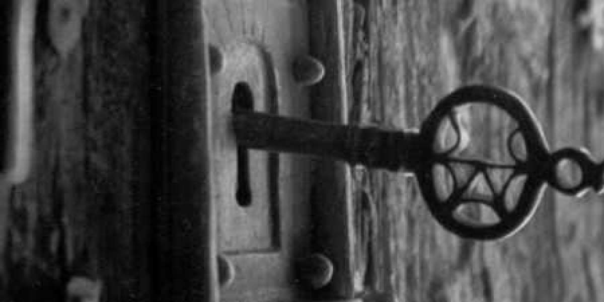 “Sessizliği seçen,  zaten her şeyi söylemiştir…”