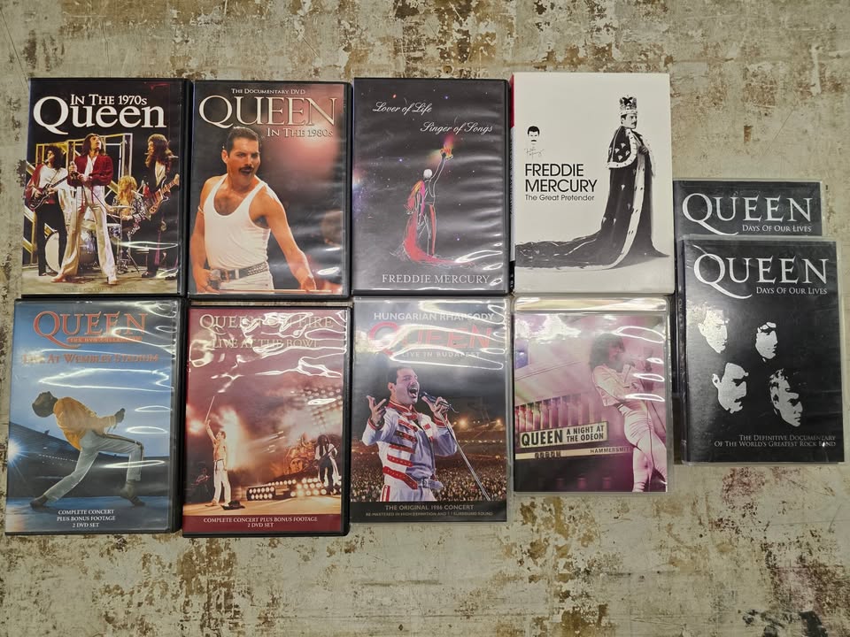 dilvish_damned's tweet image. SOLD 1st item from starter quest #sourcing things to #flip. &amp;lt; 6 weeks (?) to sell...Queen Freddy Mercury 10 DVD Music Live Concert Collection lot. Paid $0.25 each, $2.50 into $60!!!