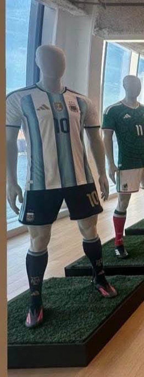 الكشف عن اطقم الارجنتين في كأس العالم 2026