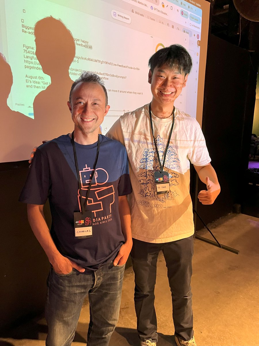 ch4rleston's tweet image. ✨ Un highlight de @MediaPartyOrg fue el workshop de @Edward_The6, CEO de @GPTZeroAI!
El título ya lo dice todo: "How to launch an #AI #startup as a journalist (#GPTZero)".
Edward nos introdujo al mundo de vibe coding, mostró herramientas clave para lanzamientos de productos y…