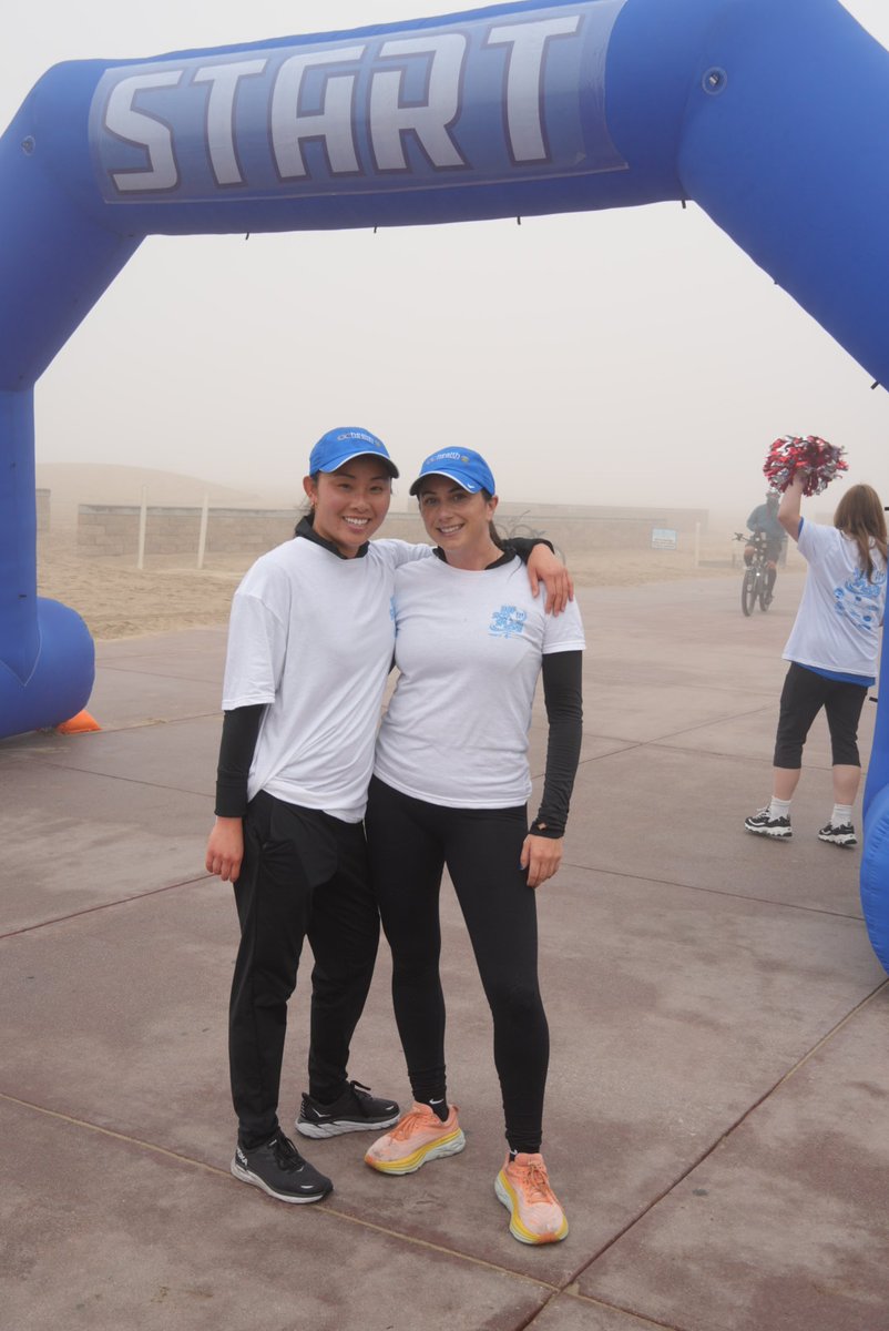 jasperrayorg's tweet image. Flashback Friday: Hop, Skip &amp;amp; Splash 5K Edition! 👟 💙 Every step and splash you took helped support the mission to prevent childhood drownings. Registration is NOW OPEN! Join us: runsignup.com/Race/CA/Huntin… #HopSkipAndSplash #MakeAWave #RunToSaveLives #WaterSafetyMatters #5KForKids