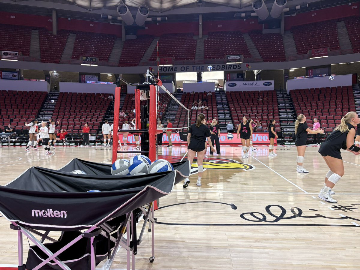 Fetch definition - Two of the top middle blockers and two of the best liberos in the MVC lining up across the net as <a href="/RedbirdVB/">Illinois State Volleyball</a> wraps up their weekend against <a href="/valpovolleyball/">Valpo Volleyball</a>!

Join <a href="/Gregoradio/">Greg Halbleib</a> and me at 6pm!

espn.com/watch/roadbloc…
