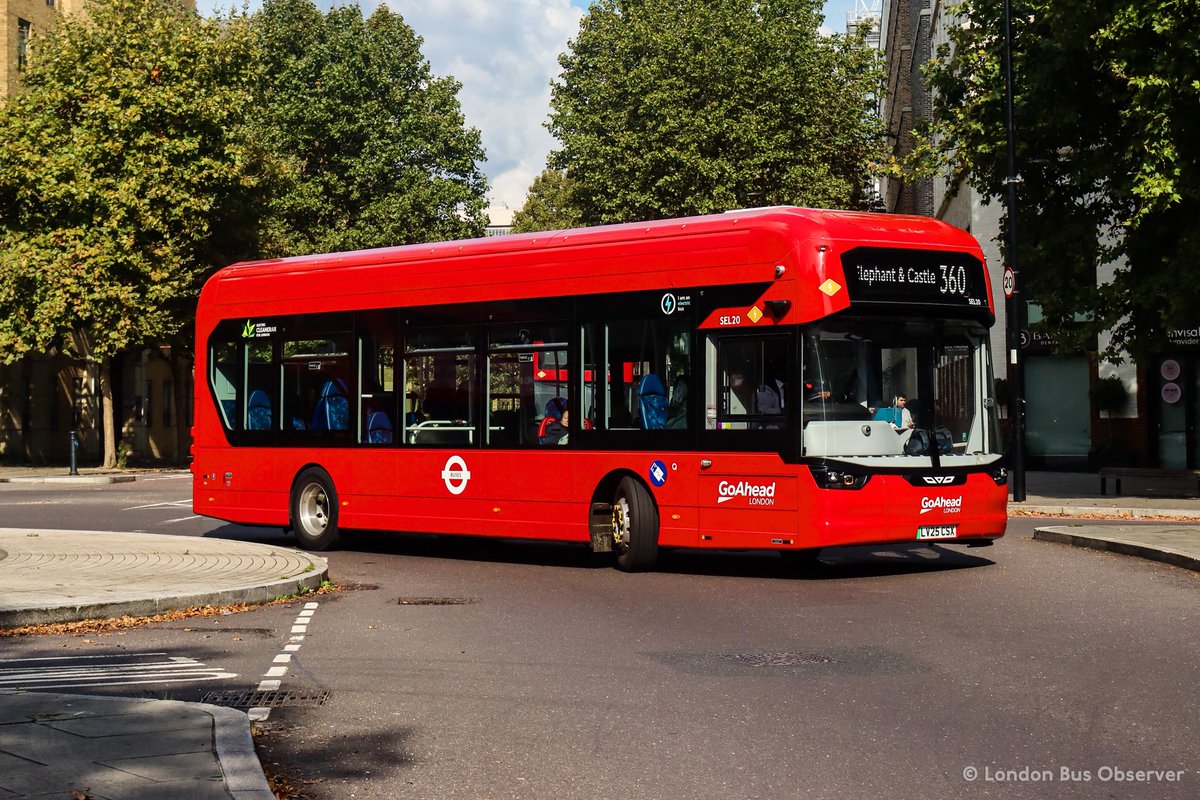 LDNBusObserver's tweet image. Go-Ahead London: SEL20 (LV25 CSX) - Route 360

© London Bus Observer
📅: September 29, 2025 | 📸: Canon EOS 250D