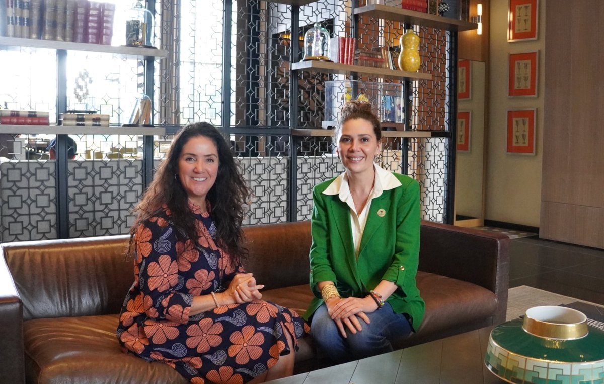 APC Colombia tweet media