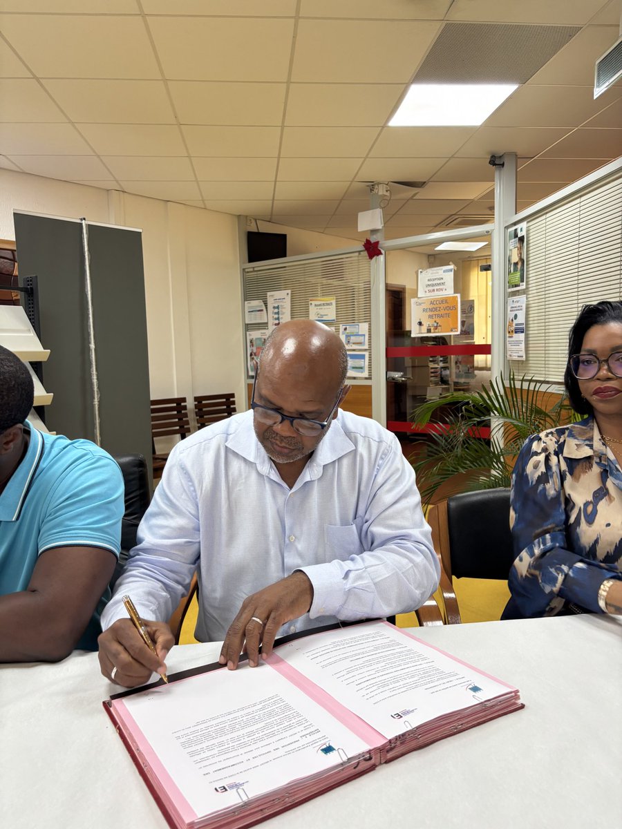 <a href="/MedefGuyane/">Mouvement des Entreprises De France en Guyane</a> &amp; <a href="/CGSS/">CyberGeek's Software</a>, un partenariat pour clarifier les règles sociales, soutenir les structures fragilisées et accélérer les dossiers sensibles. Un pas concret pour défendre le tissu économique et préparer l’avenir.

#Guyane #Partenariat