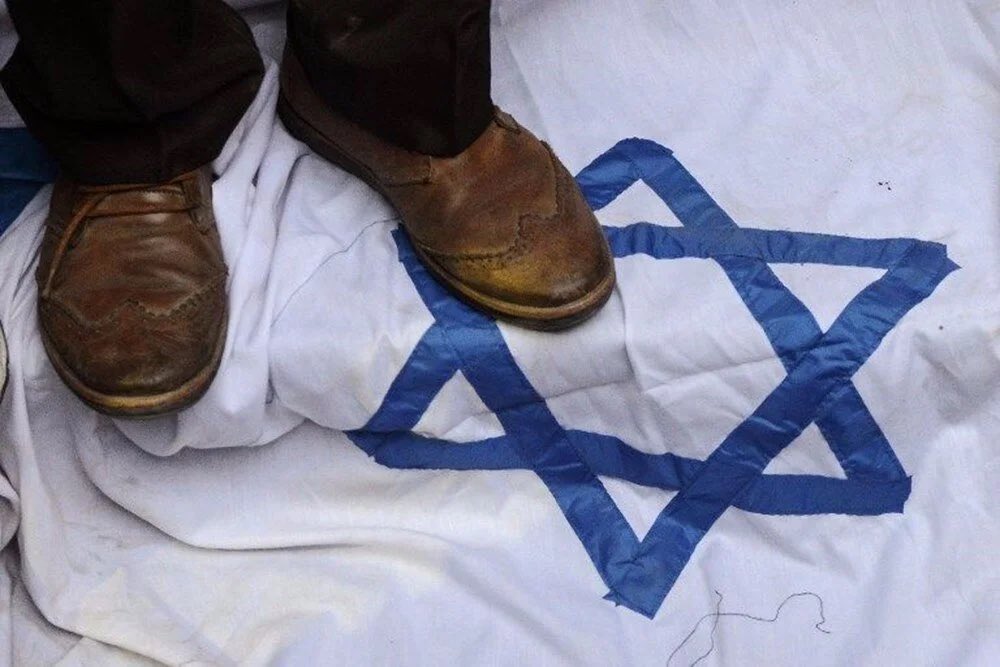 elif_j_'s tweet image. Bir süre #Offline 

#FreePalestine