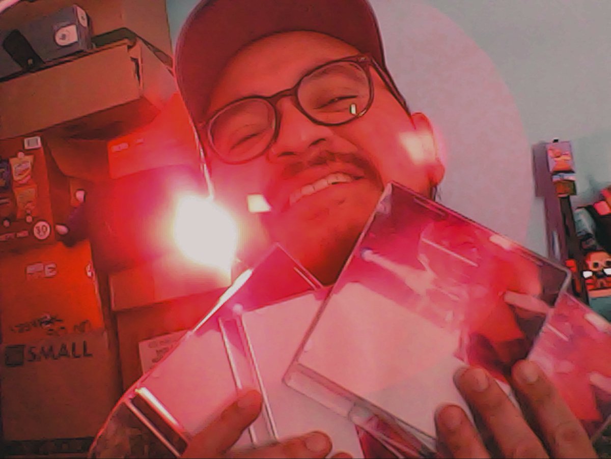 NEW mini MIXTAPE

“in my head i had so much i wanted 2 say”

available for bandcamp friday (all proceeds go directly 2 the artist)

beautifulloumusic.bandcamp.com/album/in-my-he…

bless always n forever