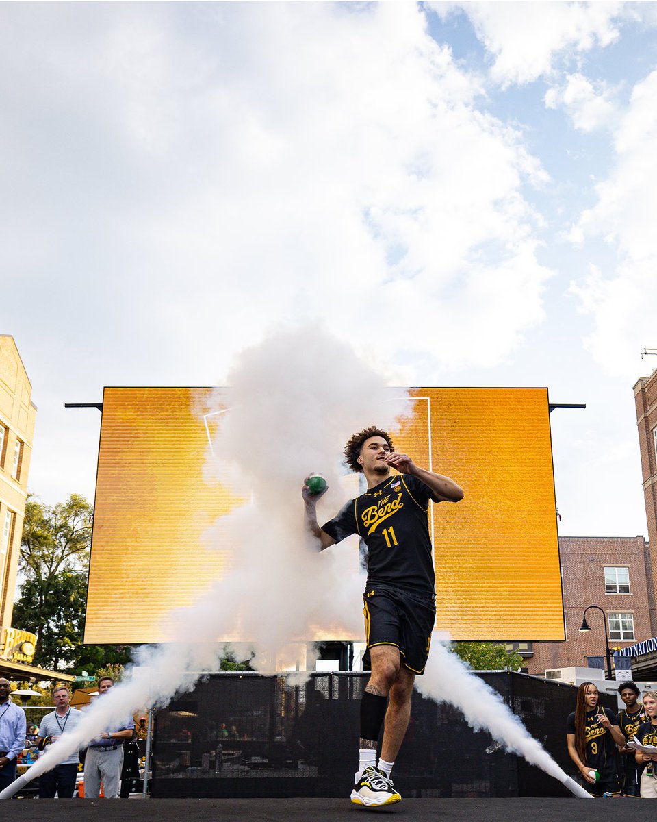 Notre Dame Men's Basketball tweet media