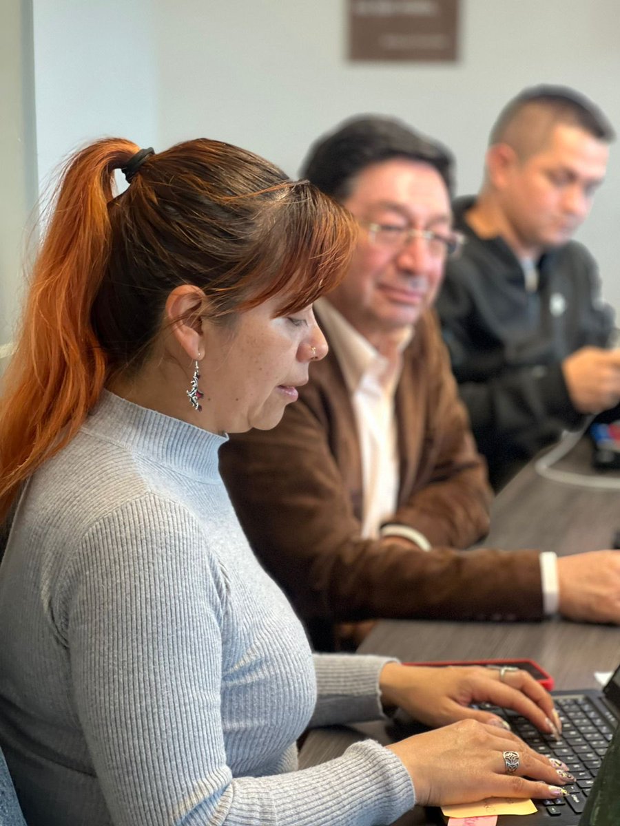 sunetcolofc's tweet image. #ConExito se llevó a cabo reunión en el @MintrabajoCol con la participación de la ViceMinistra de Relaciones Laborales, su equipo asesor y Directivas de @sunetcolofc para tratar temas inherentes a las violaciones de derechos sindicales y laborales cometidas en @alcaldiaptoboy