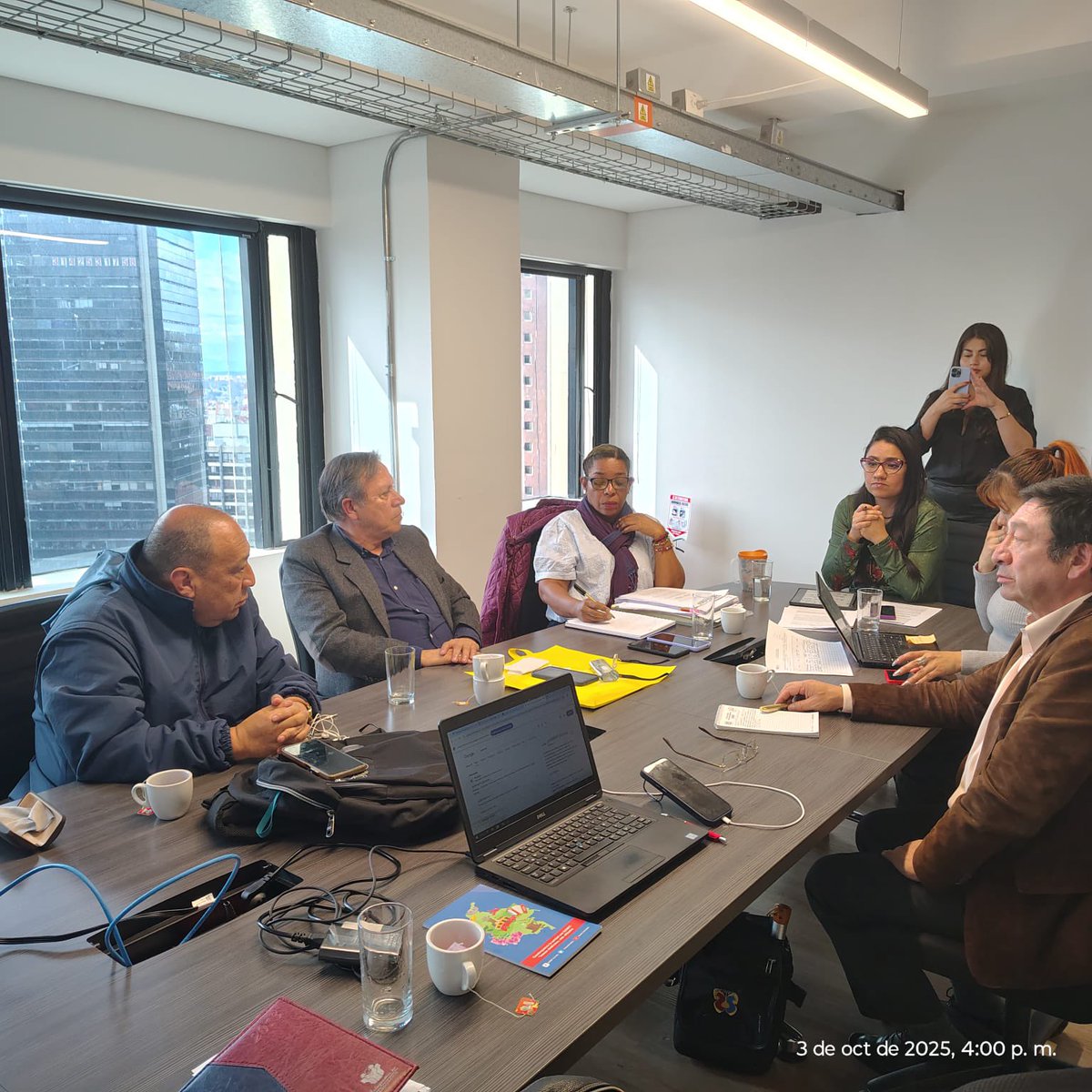 sunetcolofc's tweet image. #ConExito se llevó a cabo reunión en el @MintrabajoCol con la participación de la ViceMinistra de Relaciones Laborales, su equipo asesor y Directivas de @sunetcolofc para tratar temas inherentes a las violaciones de derechos sindicales y laborales cometidas en @alcaldiaptoboy