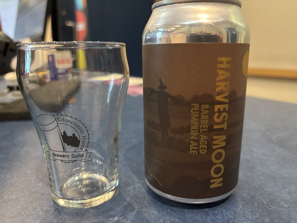 Today on my CBC Radioactive beer column we discussed pumpkin beer. But not ordinary pumpkin pie spice beer but the more creative and out there interpretations. Including this barrel-aged monster from ⁦<a href="/BornBrewingCo/">Born Brewing Co.</a>⁩. ⁦<a href="/JessicaNgCBC/">Jessica Ng 吳 芮 芬</a>⁩ ⁦<a href="/MinDhariwal/">Min Dhariwal</a>⁩