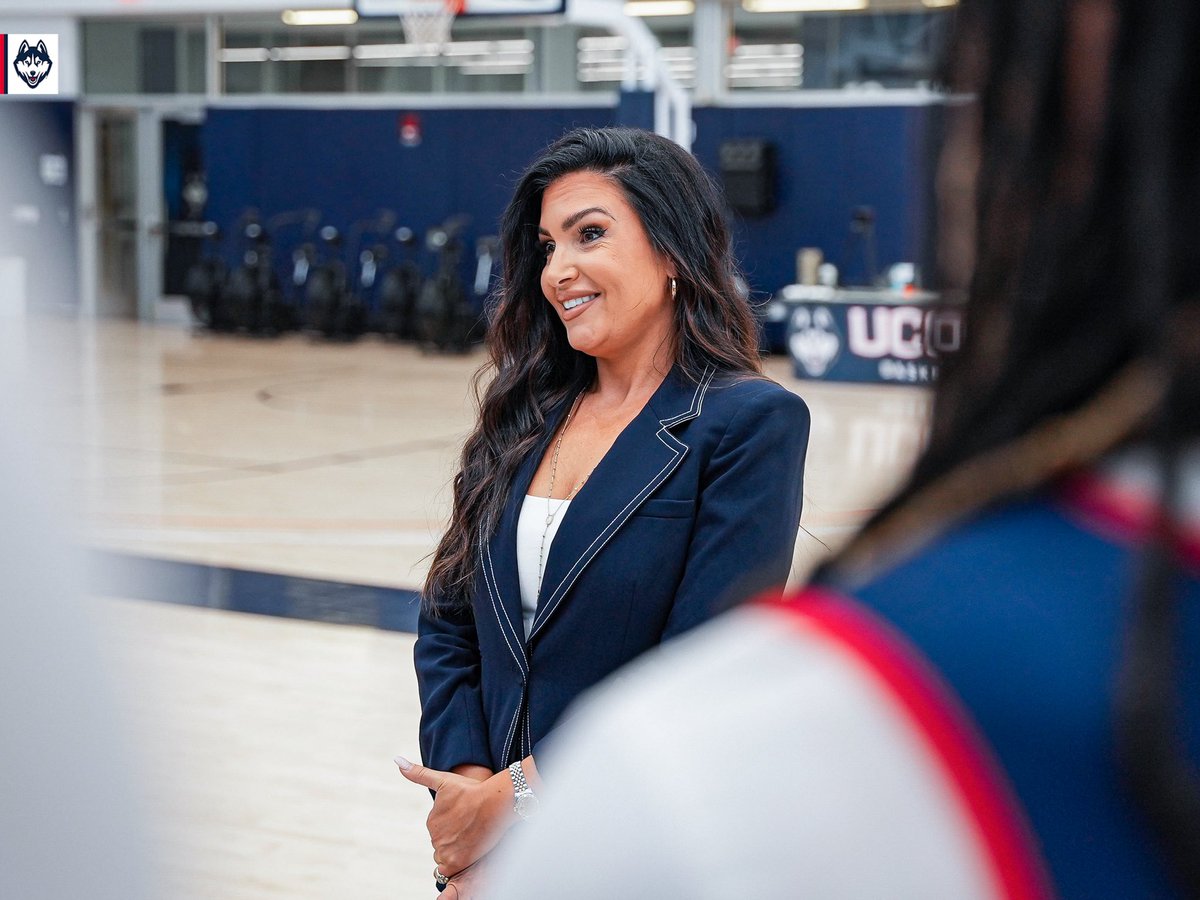 UConn Men's Basketball tweet media