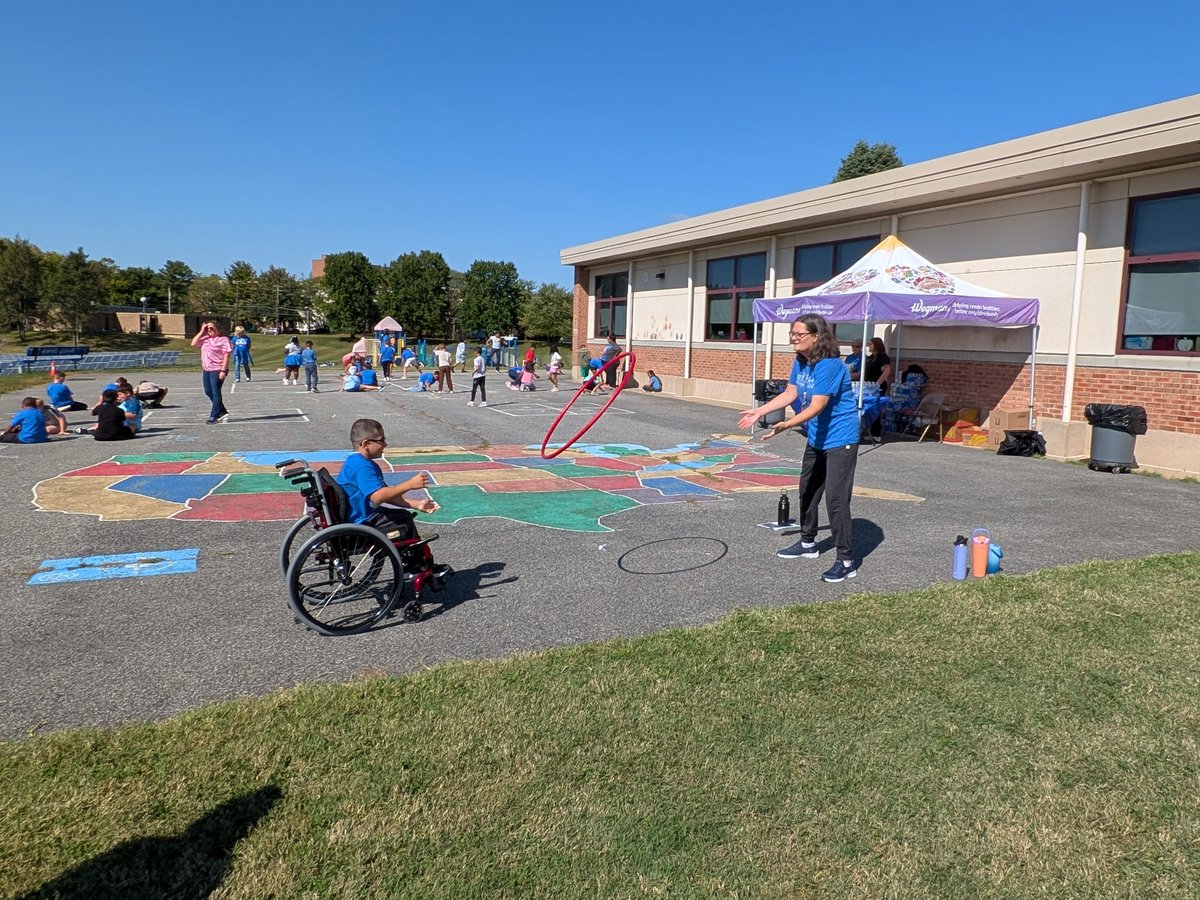 BethlehemAreaSD's tweet image. Lots of smiling faces and beautiful weather for the James Buchanan Elementary School Walk-a-Thon!
#BASDcommunity #BASDproud #JamesBuchanan @BuchananPta