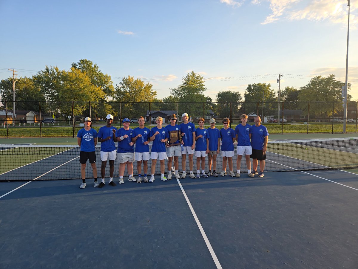 WaldronSports's tweet photo. Your Waldron Mohawks are sectional tennis champions! They sweep Morristown 5-0! 🏆 #GoMohawks https://t.co/h9xj9c8X1Y