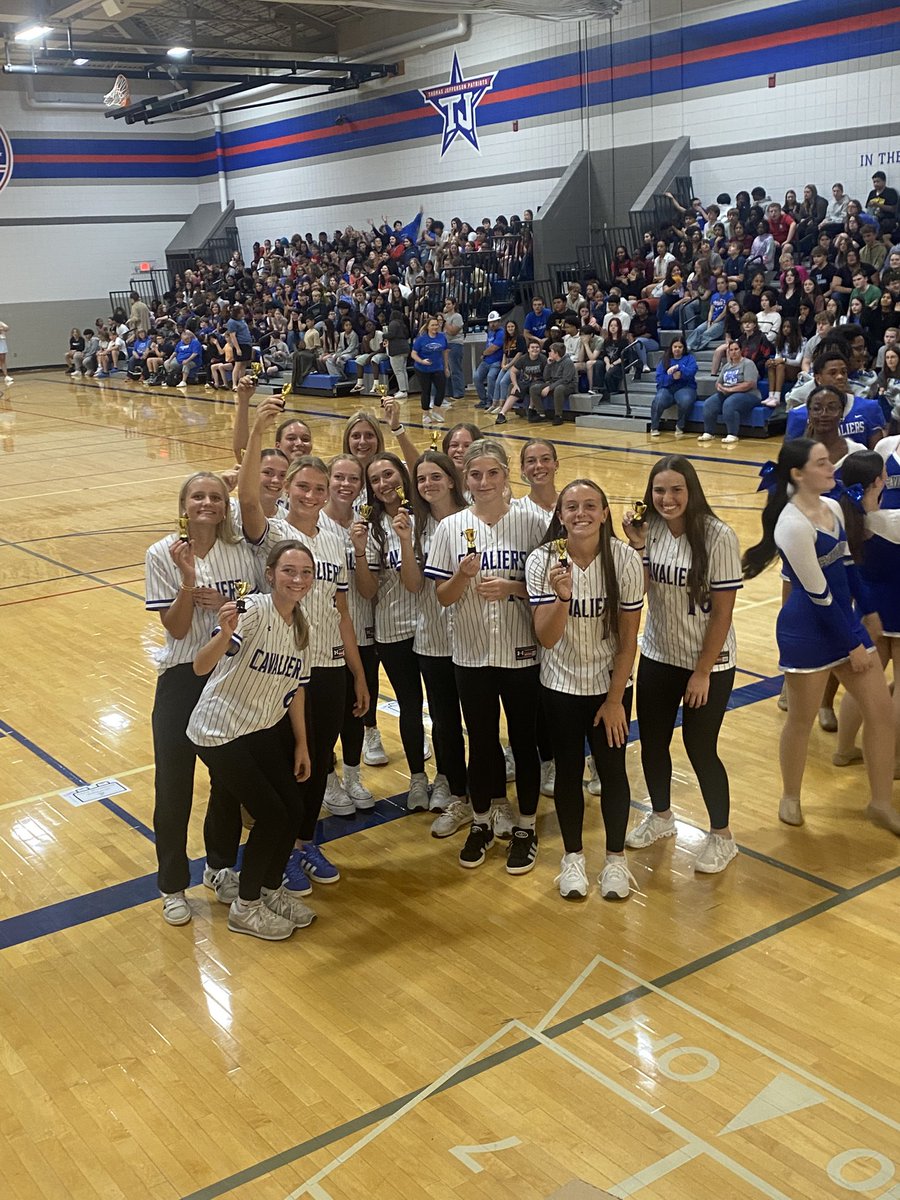 Thank you to <a href="/TJMSPatriots_/">TJMS Patriots</a> for inviting us to their first ever Fall Sports Pep Assembly! Softball girls represented well &amp; won the TJ Trivia game! Fun afternoon &amp; loved the TJ energy!