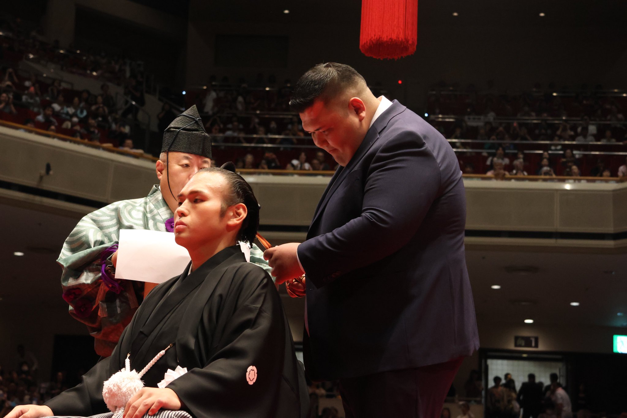 大相撲 貴景勝 断髪式 ジェラピケ シャツ まわし 白