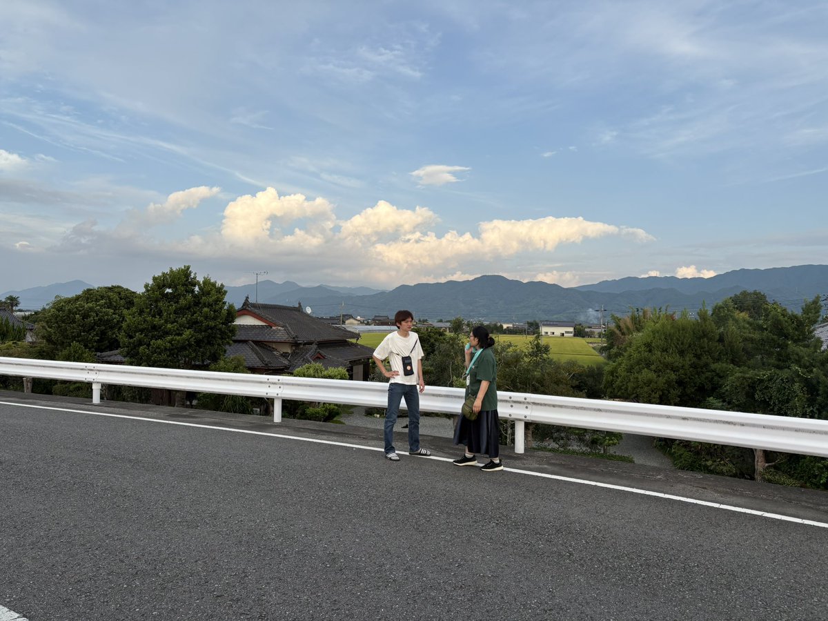 #真っ赤なお鼻の放課後 チーム
文化庁公演に向けての事前WSのため九州を巡ってきました💎✨
海も山も近くてほんとに素敵なとこばっかり💖
あたたかい人に溢れた各学校で舞台をつくるのが楽しみです🤭🌷

明後日から出発です✈️
❤️‍🔥がんばるぞーー！！❤️‍🔥