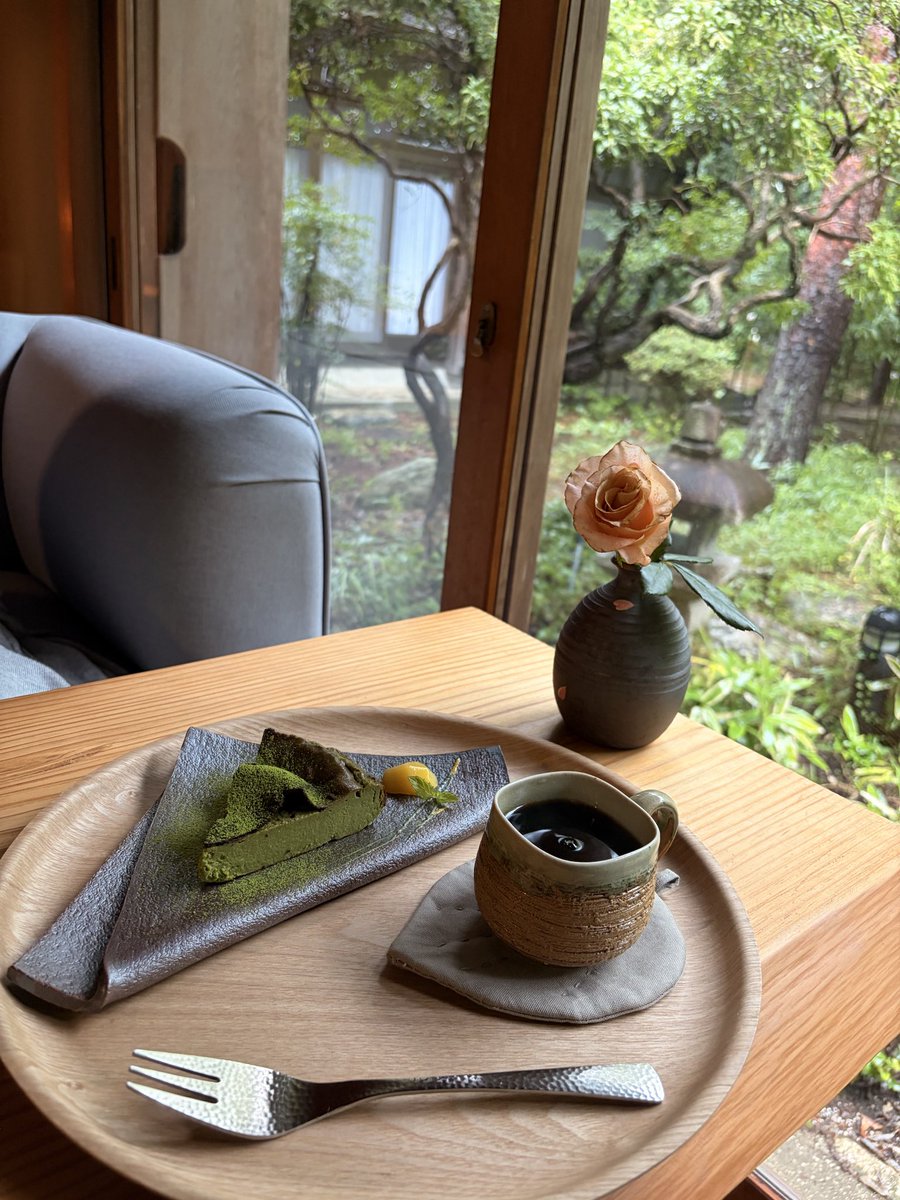 FK7_SC54's tweet photo. 御在所の隠れ家的caféで、のんびり☕️ https://t.co/EI9pSMy6aR