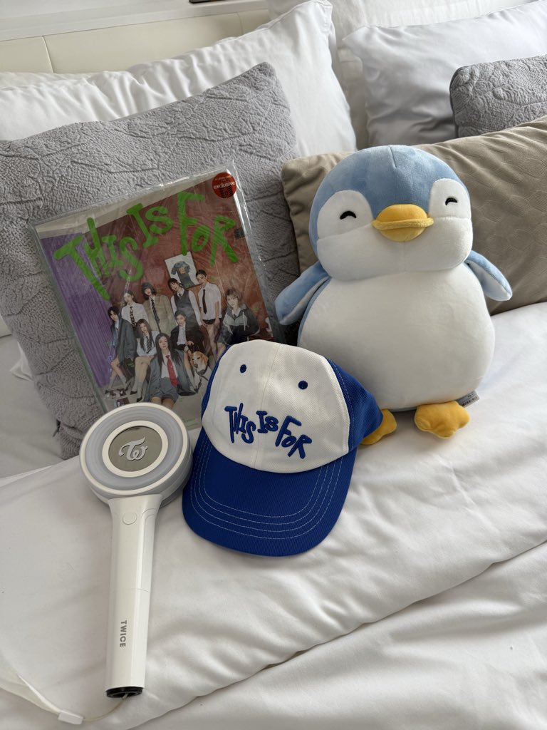 Once_Titas's tweet photo. We’re ready #THISISFORINBULACAN #TWICE https://t.co/e9R2HpPNwR