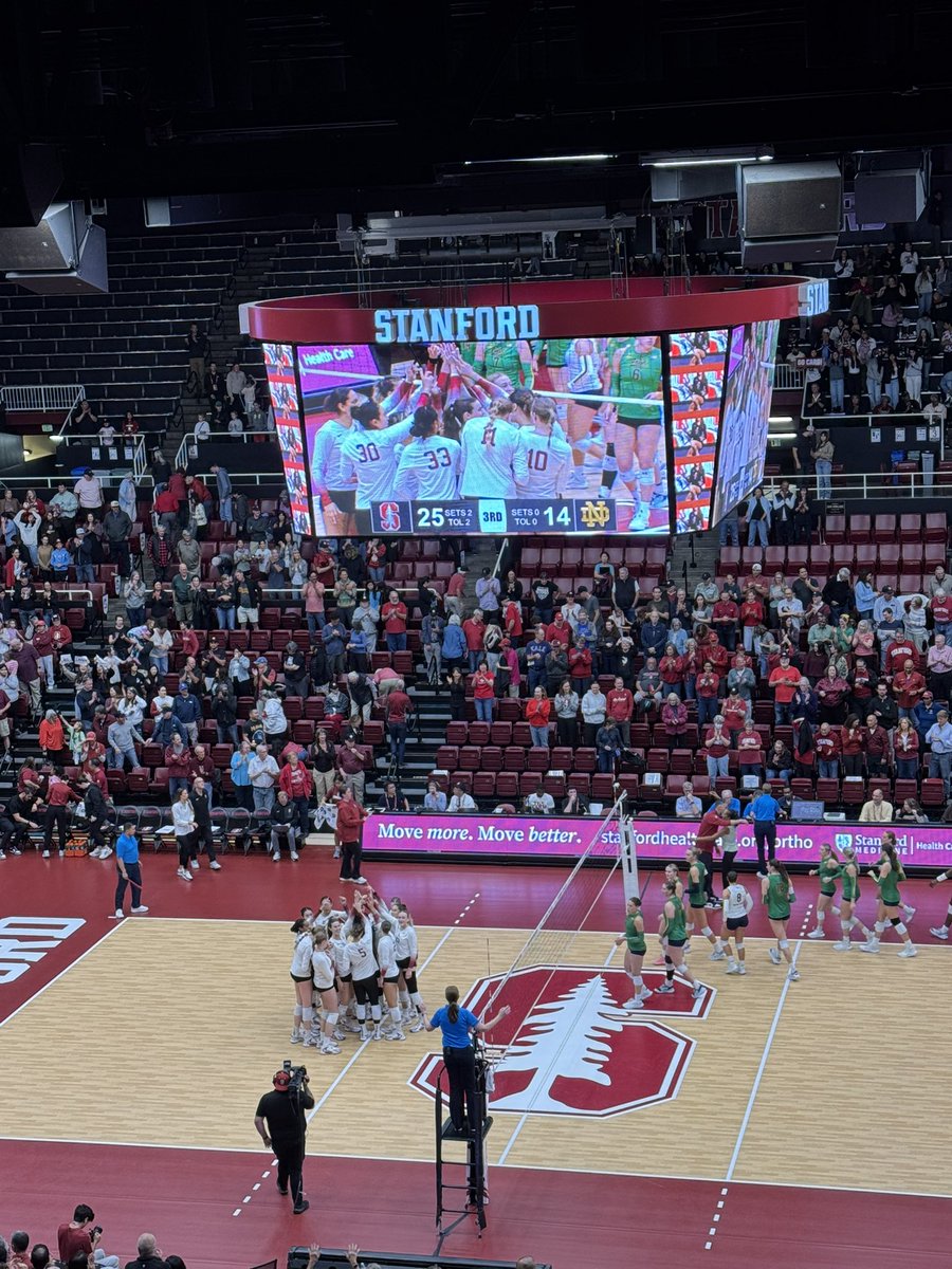 slamdunk406's tweet image. No. 4 Stanford gets a 3-0 (25-22, 26-24, 25-14) win over Notre Dame. Erika Sayer, Julia Blyashov, &amp;amp; Elia Rubin each had 12 kills for the Cardinal. Strong win. 

#Stanford #NotreDame #ACCWVB