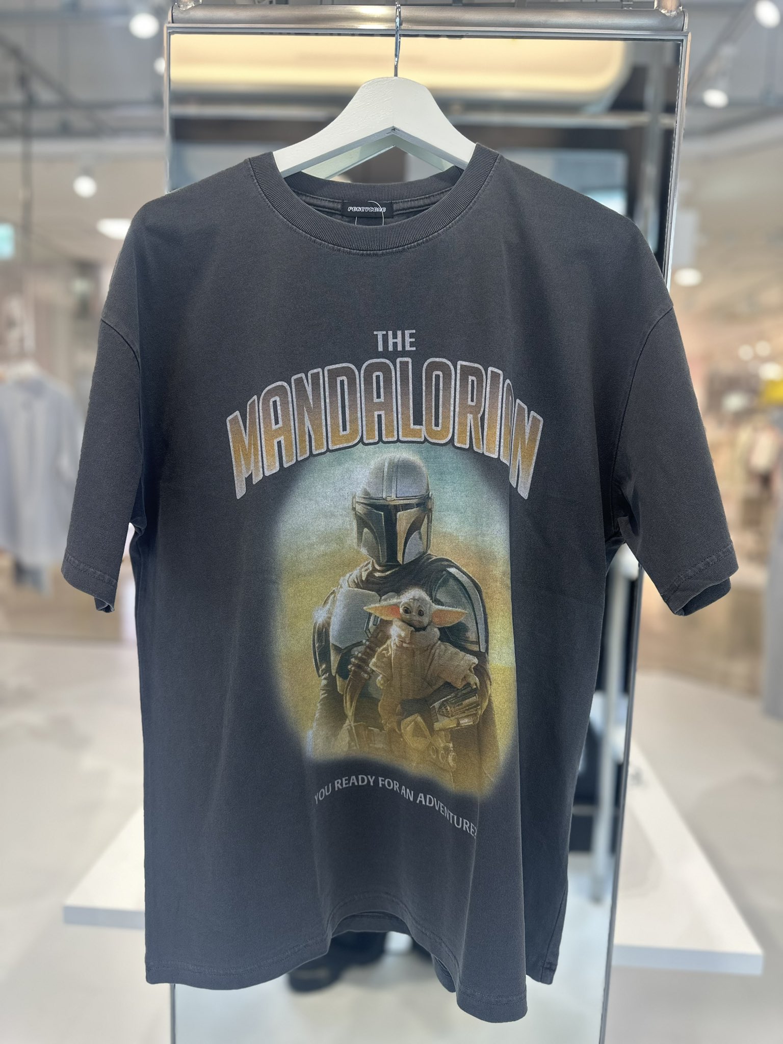 スター・ウォーズ セレブレーション ロゴ Tシャツ W2XL スター・ウォーズ セレブレーション ロゴ Tシャツ W2XL Amazon