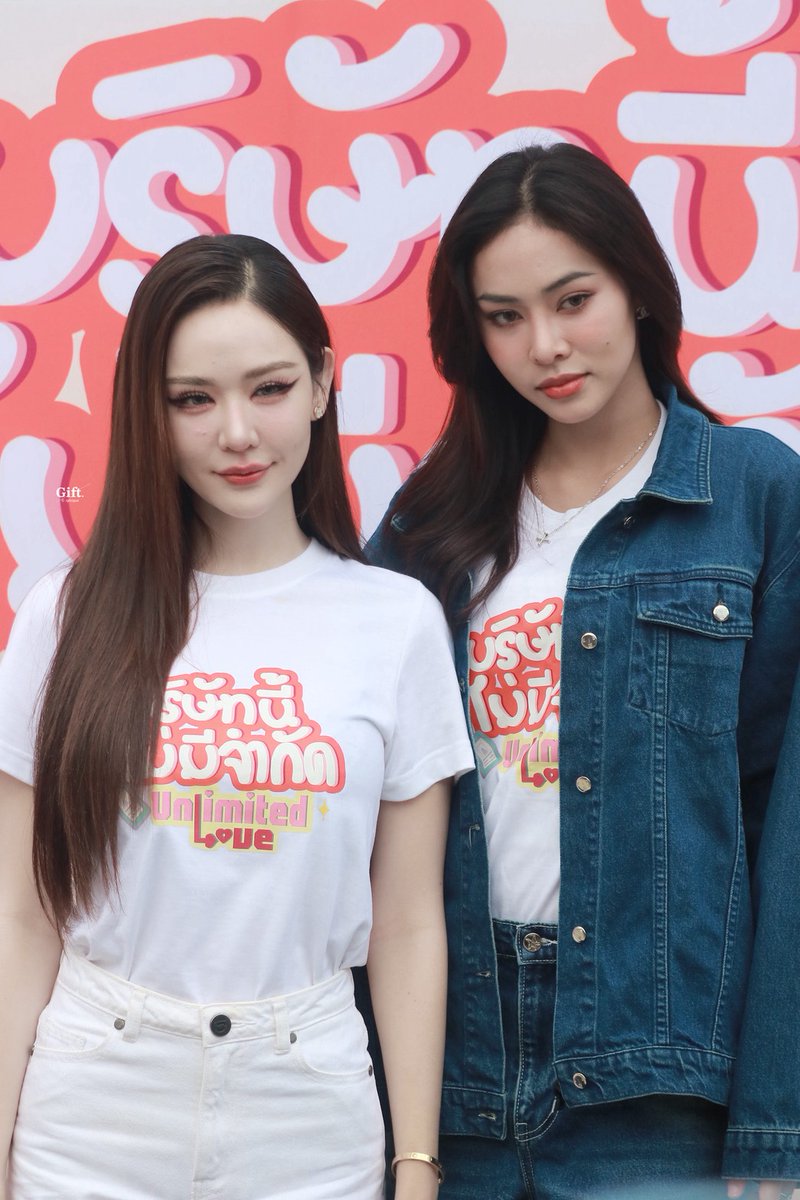jablinofficial's tweet photo. 📸จ๊าบหลินร่วมพิธีบวงสรวงซีรีส์เรื่อง “Unlimited Love The Series บริษัทนี้ไม่มีจำกัด” 💞

JABLIN FIRST WORSHIP
#UnlimitedLoveWorship 
#จ๊าบหลิน #JabLin
#บริษัทนี้ไม่มีจำกัด 
#UnlimitedLoveTheSeries 
#MGIBeyond https://t.co/kPSIwnQUkK
