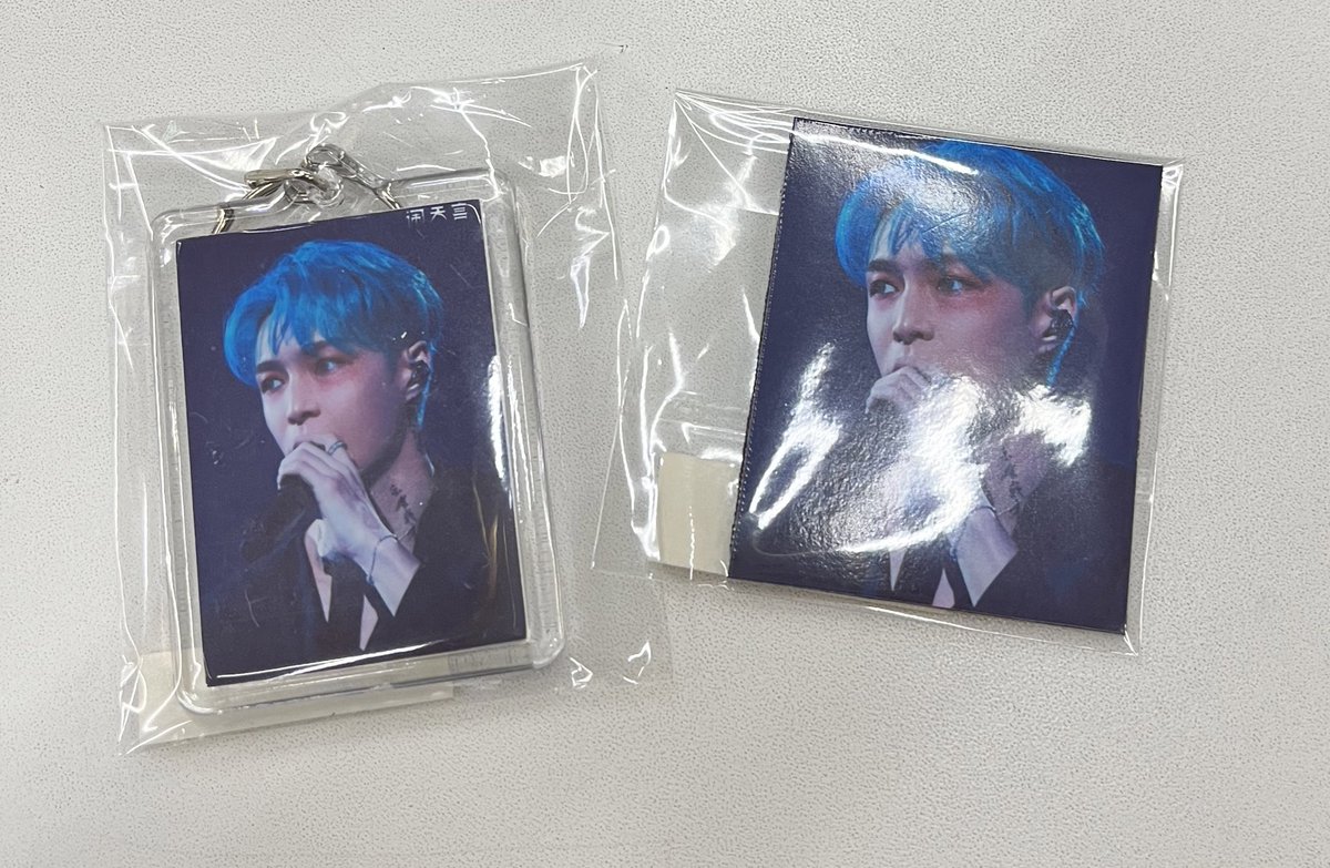 prepared yixing magnet and keyring for today’s event by <a href="/OnlyFor_YIXING/">ZHANG YIXING PHILIPPINES 🇵🇭</a> at <a href="/cafe408_/">CAFE 408</a> 

nasa tapat po ako ng counter very limited lang