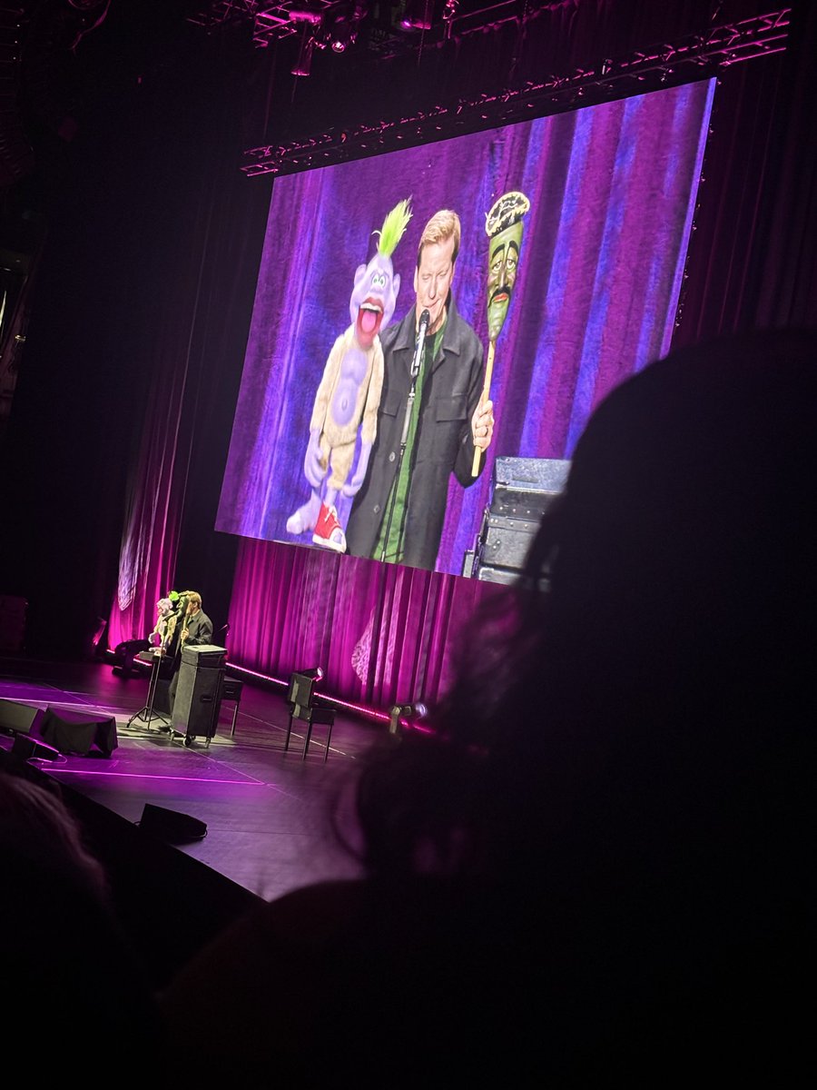 Best night of my life 😭❤️ only thing that would of made it better is if they still had peanut dolls when I finally made it through the line 😭 
<a href="/jeffdunham/">Jeff Dunham</a>