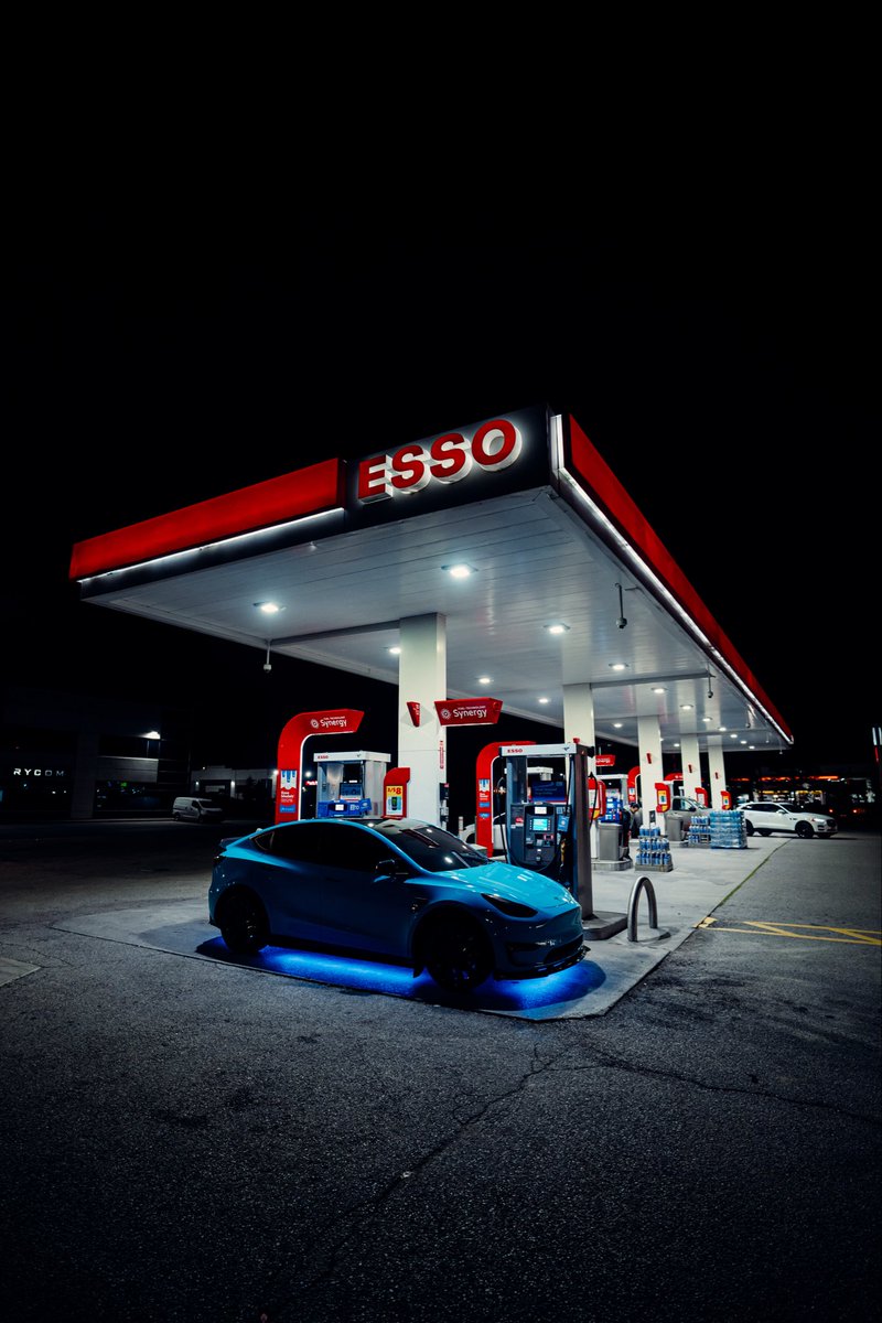 ฿ L Ξ S S Ξ D tweet media