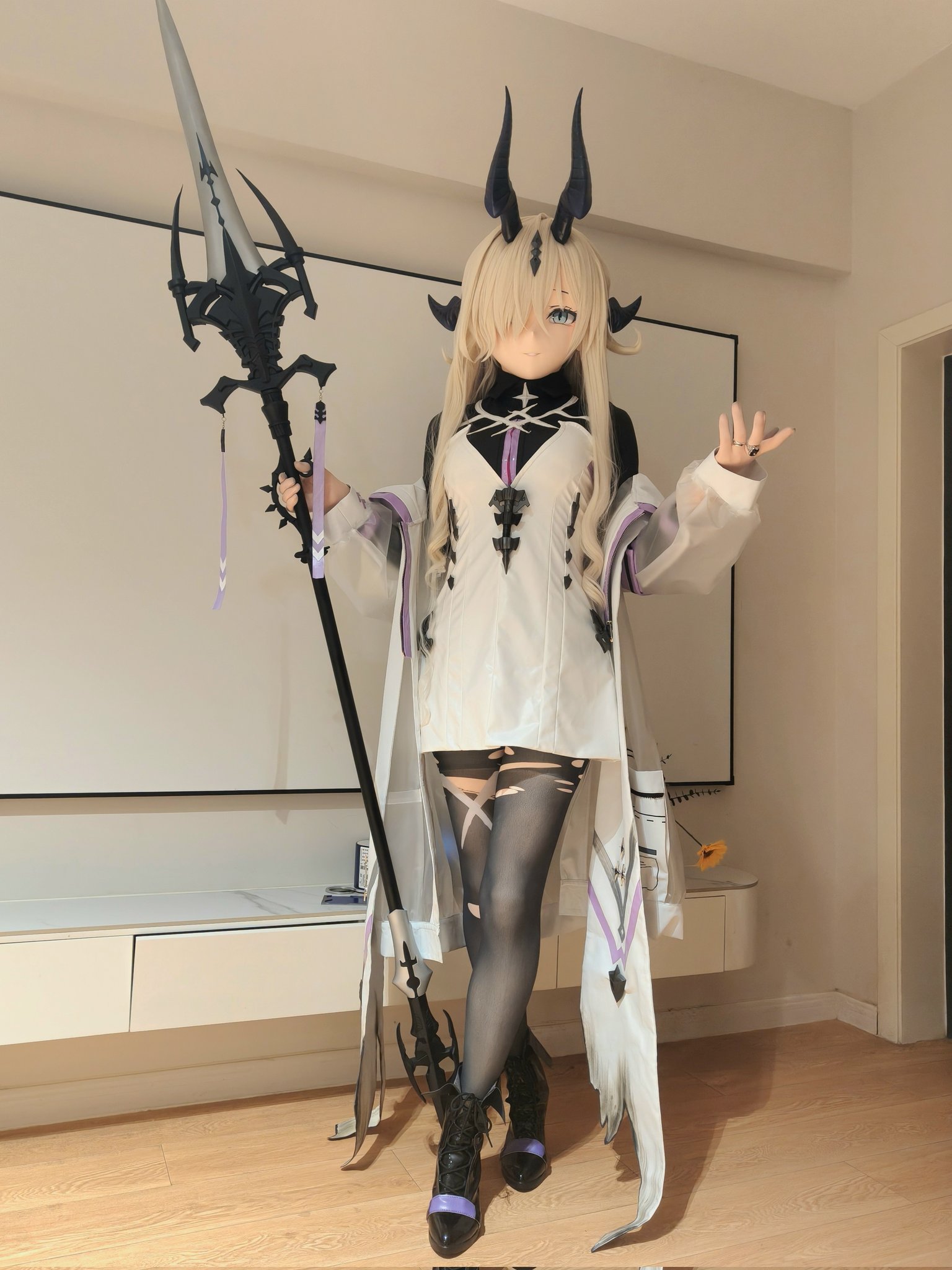 アークナイツ 明日方舟 エクシア着ぐるみ 衣装付 マスク コスプkigurumi アークナイツ 明日方舟 エクシア着ぐるみ 衣装付 マスク コスプ