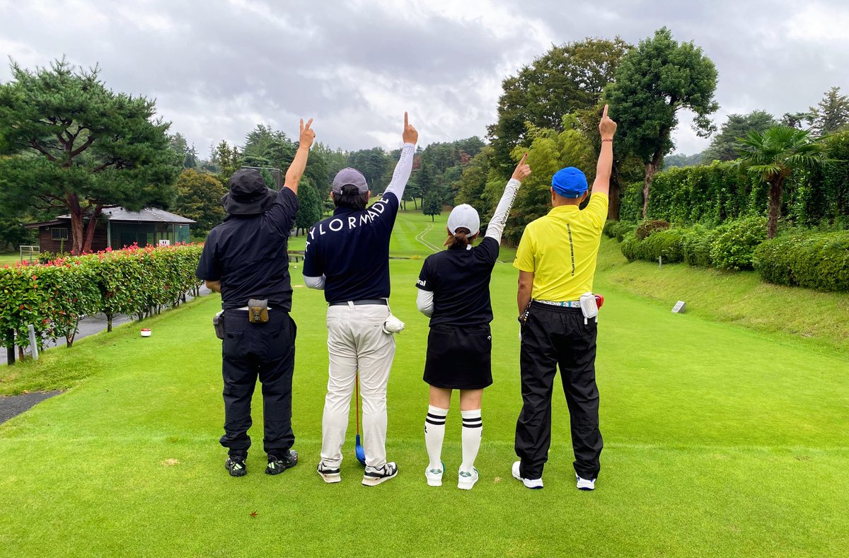 地元でＸ⛳〜🤣✌️
前半はかなりの☔やった🤣💦

仲間のクラブを全借りでwww

#ゴルフ
#Ｘゴルフ