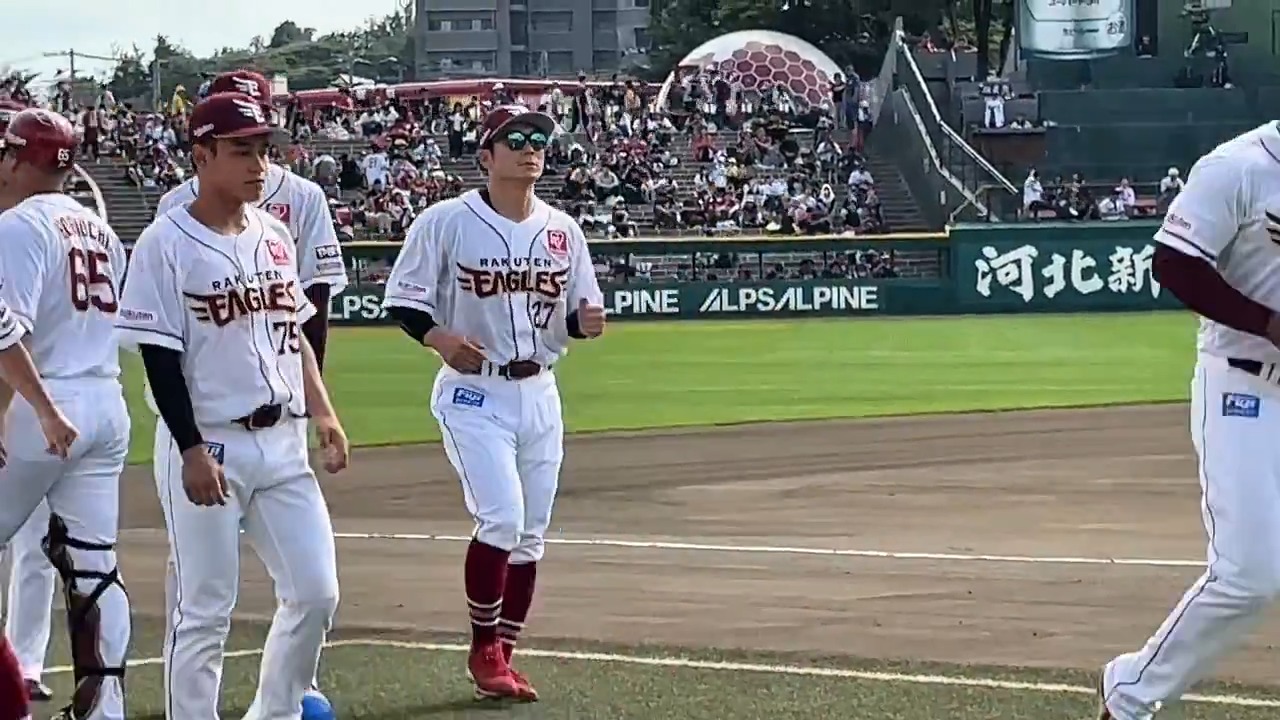 楽天イーグルス岡島豪郎選手EAGLESUMMER2016実使用ユニフォームサイン