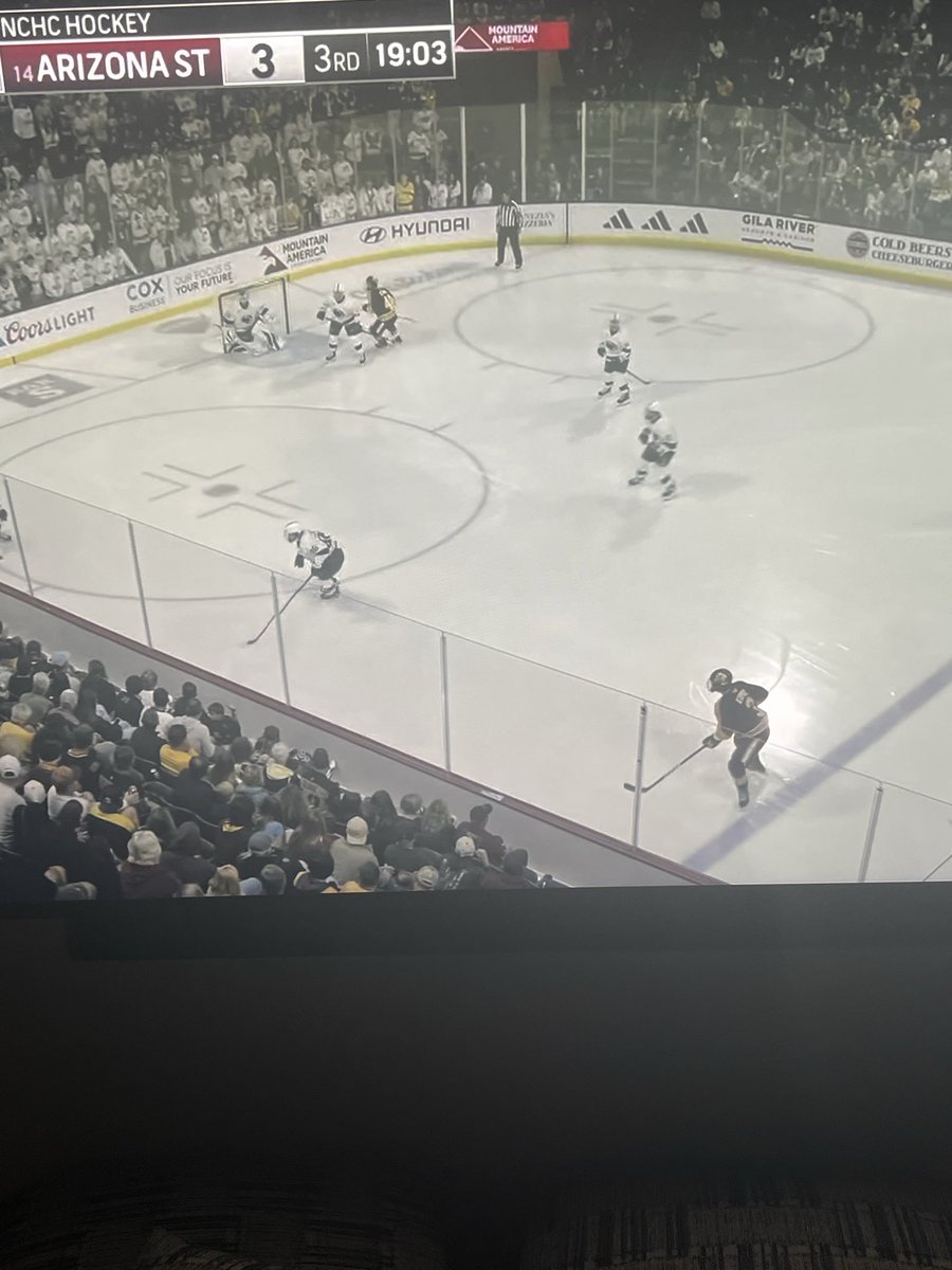 Hey <a href="/NHL/">NHL</a> (@(NHLNetwork)) can you possibly have worse fucking tv coverage of this <a href="/SunDevilHockey/">Sun Devil Hockey</a> game? just asking? I get it If I cared so much I should have been there but I couldn’t. You have no idea besides the announcers who has the puck let alone scoring